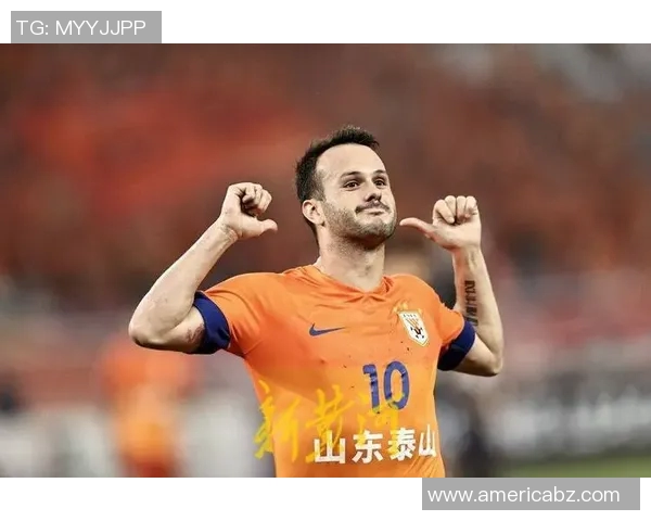 瓦科在最后时刻绝杀山东泰山助球队逆转胜利展现绝佳状态