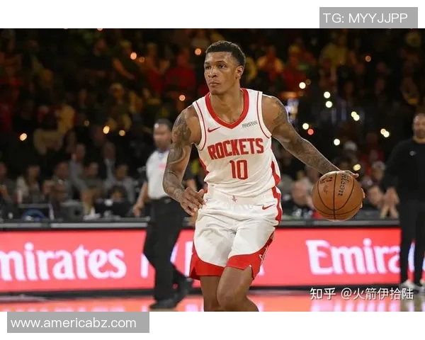 火箭队再次战胜黄蜂，取得四连胜：战斗力全开，领跑赛季巅峰